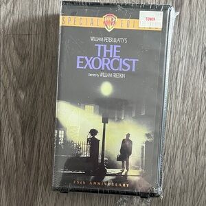 Warner Bros. The Exorcist Special Edition VHS - Black and Gold